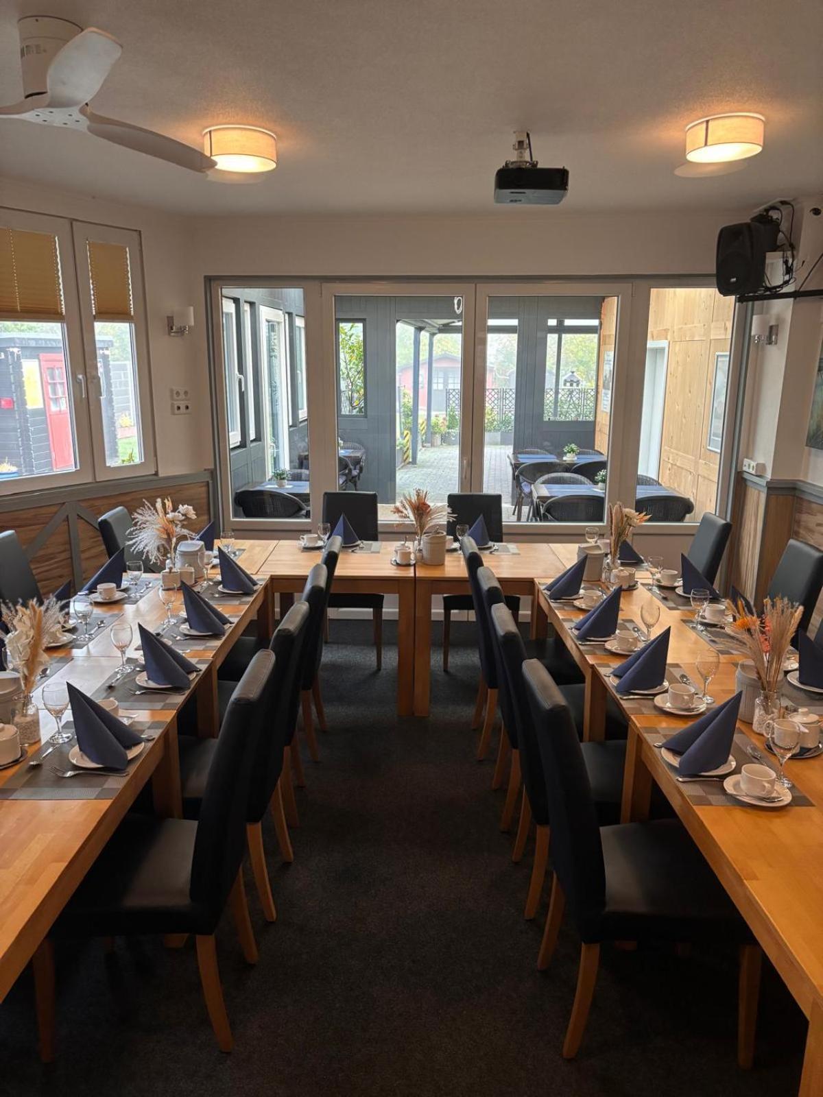 Hotel Restaurant Harrier Hof ブラケ エクステリア 写真